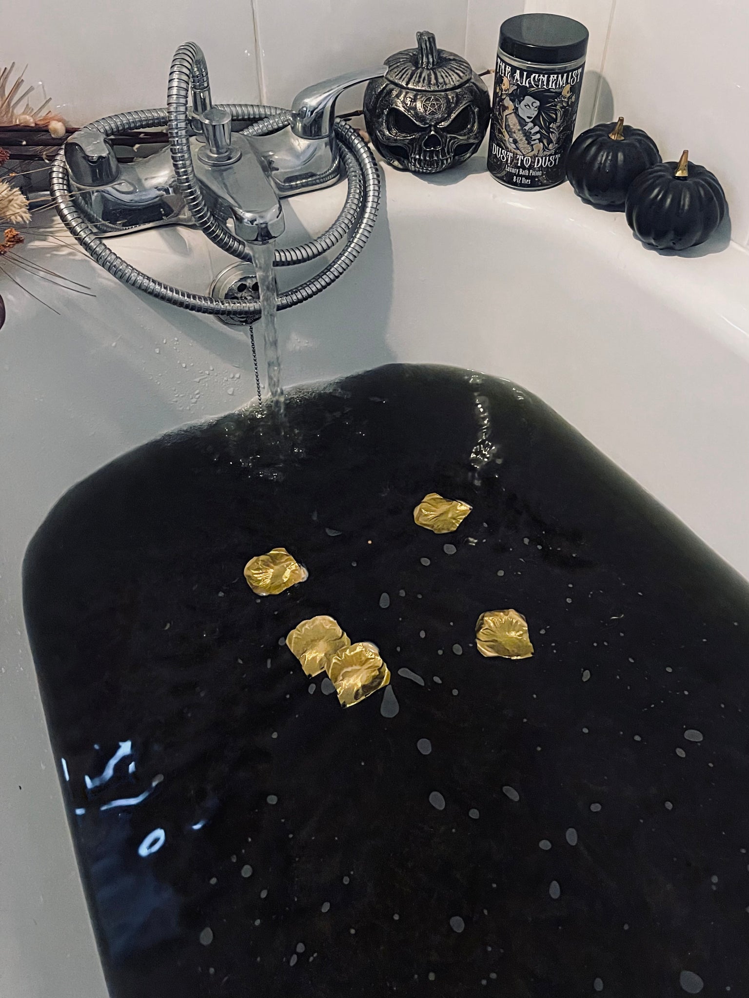 The Alchemist Dust to Dust luxury bath potion