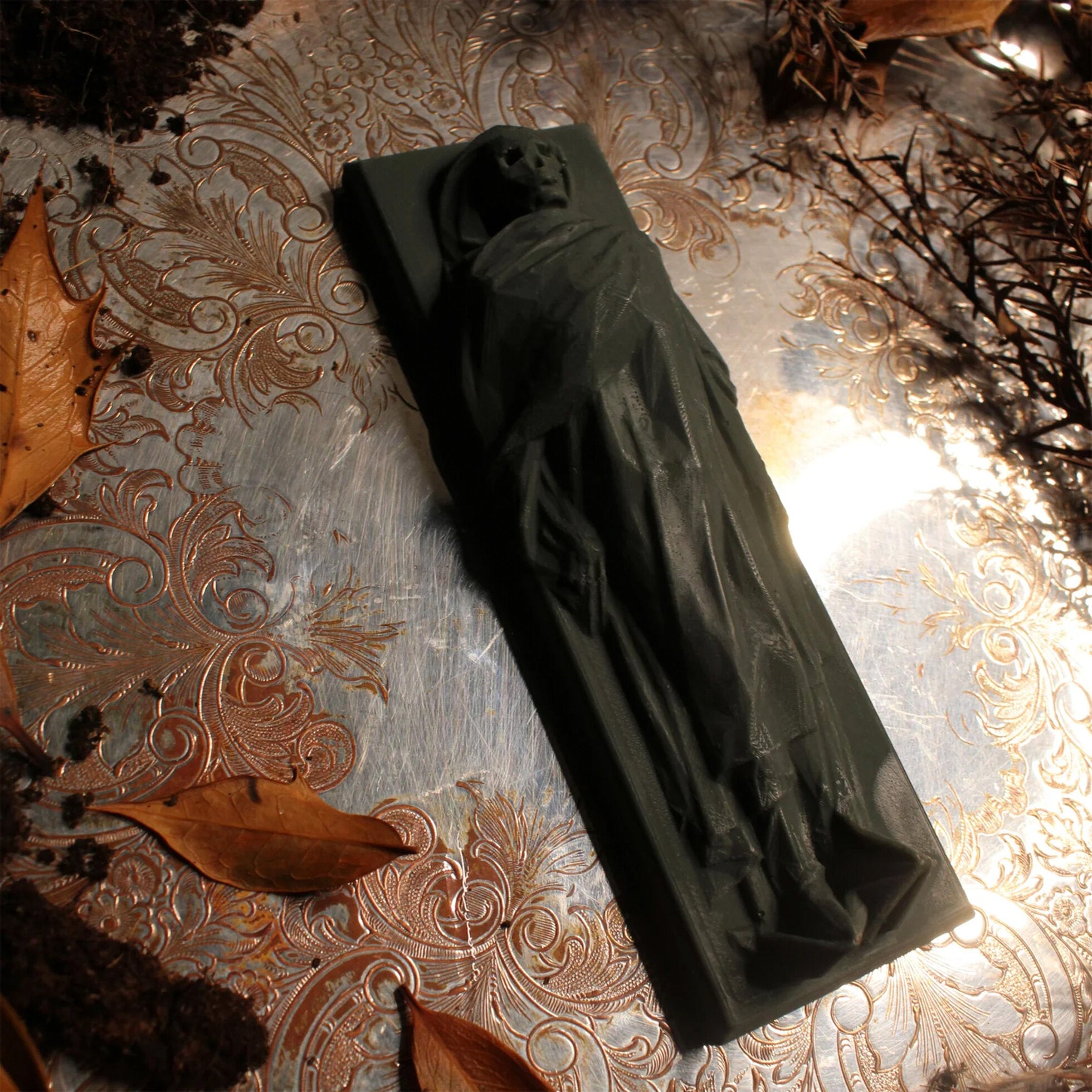 The Tomb hex wax melt snap bar