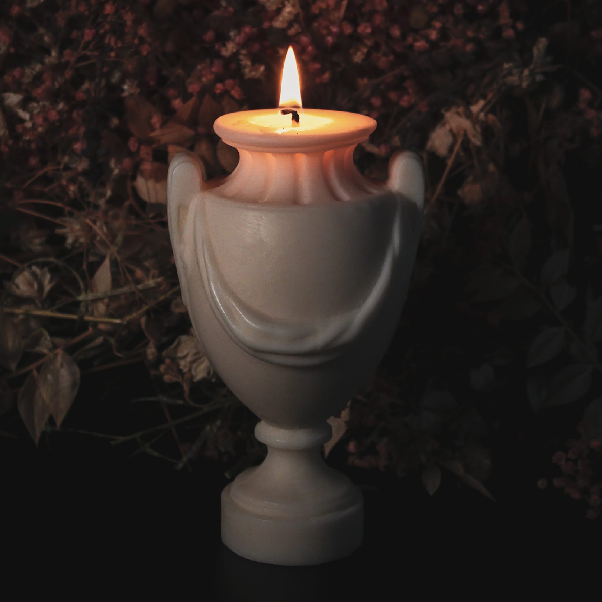 The Urn large gothic candle