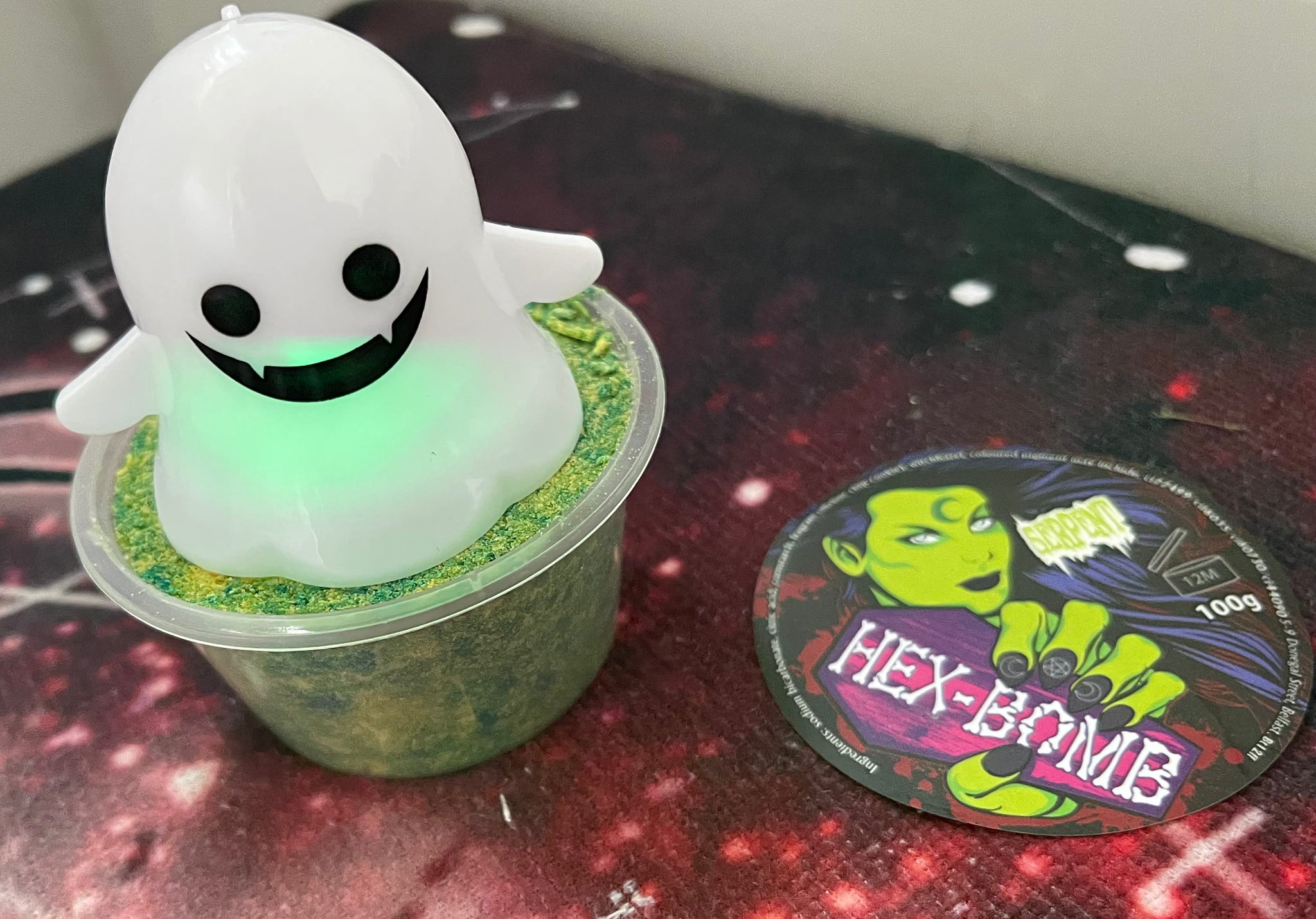 Baby ghost light up hex kids bathbomb