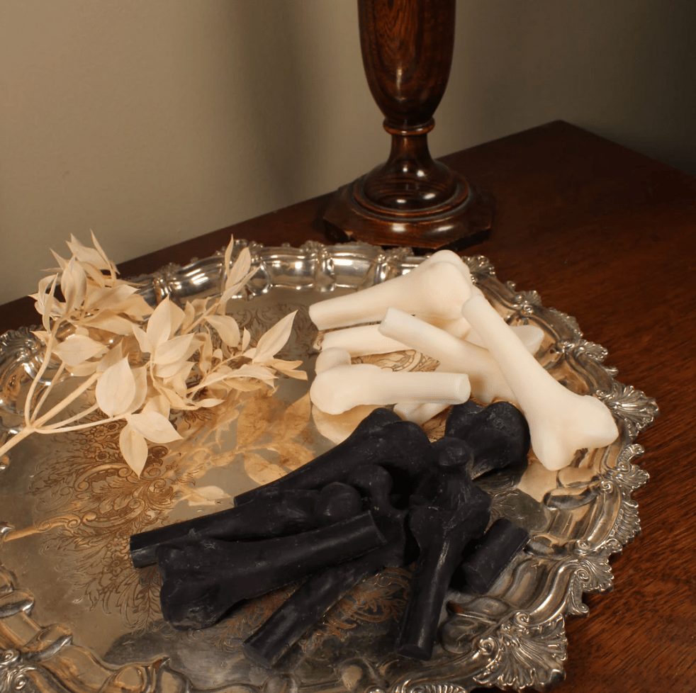 Große Tasche mit Knochen – handgefertigte Wachsschmelze aus Elfenbein oder schwarzem Soja