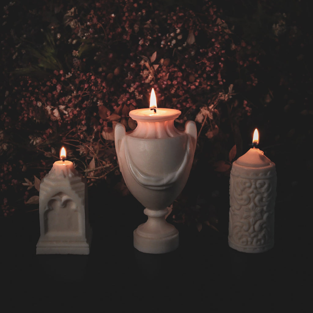 The Urn large gothic candle