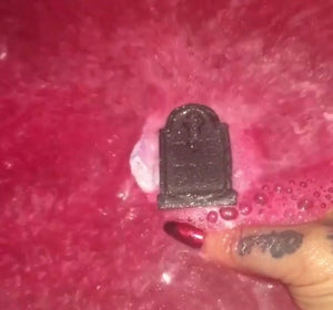 Persephone Magenta Metallic Bath Bomb with Single Use Soap