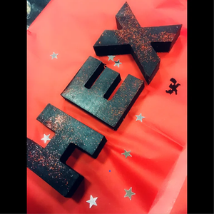 Hex the Halls Hexmas 6 Items Gift Box