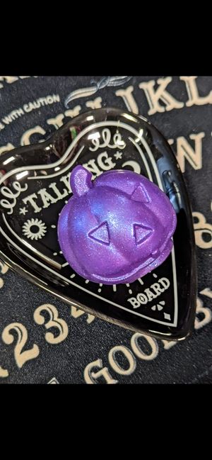 Planchette ouija soap dish and 3D pumpkin soap set