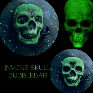 RUFEN SIE DEN SCHÄDEL MUERTE BUBBLEBAR AN